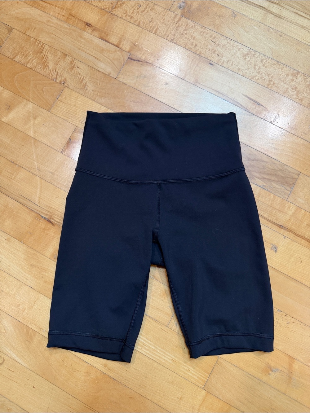 Lululemon bike shorts